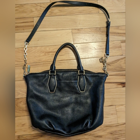 Michael kors purse - Picture 6 of 11